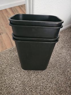 I have 6.. 7 gallon trash cans for sale at $6 each