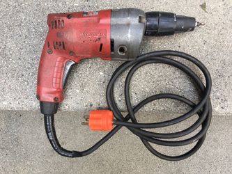 Milwaukee Magnum screw shooter