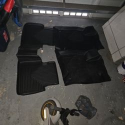 Husky Liners 2022-2025 Honda Civic Hatchback/ 2023-2024 Acura Integra Hatchback 