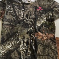 Mossy Oak camo tee shirt