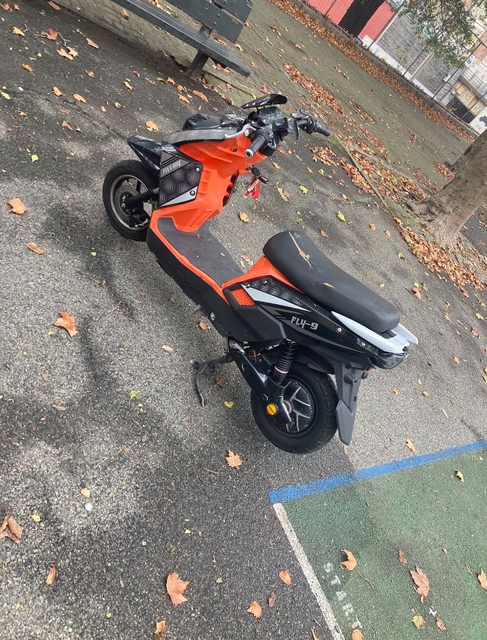 Fly E 9 Bike , Works Fine (BEST DEAL 10/31)