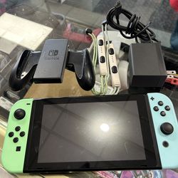 Nintendo Switch With No Dock With Charger 840024-1