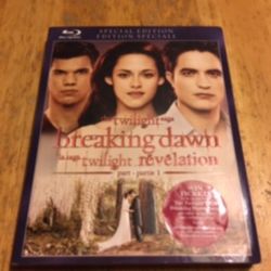 Twilight breaking dawn the twilight revelation blu ray French version