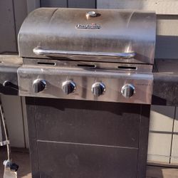 Charbroil Grill
