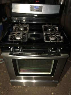 Gas stove