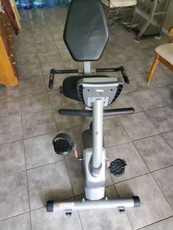 Se Vende máquina para aser ejercicios medidas 48 × 36 pantalla
