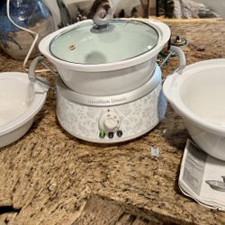 Hamilton Beach 3-in-1 Slow Cooker 33133 Bowl 2, 4, & 6 Qt Crock Pot LIKE NEW!