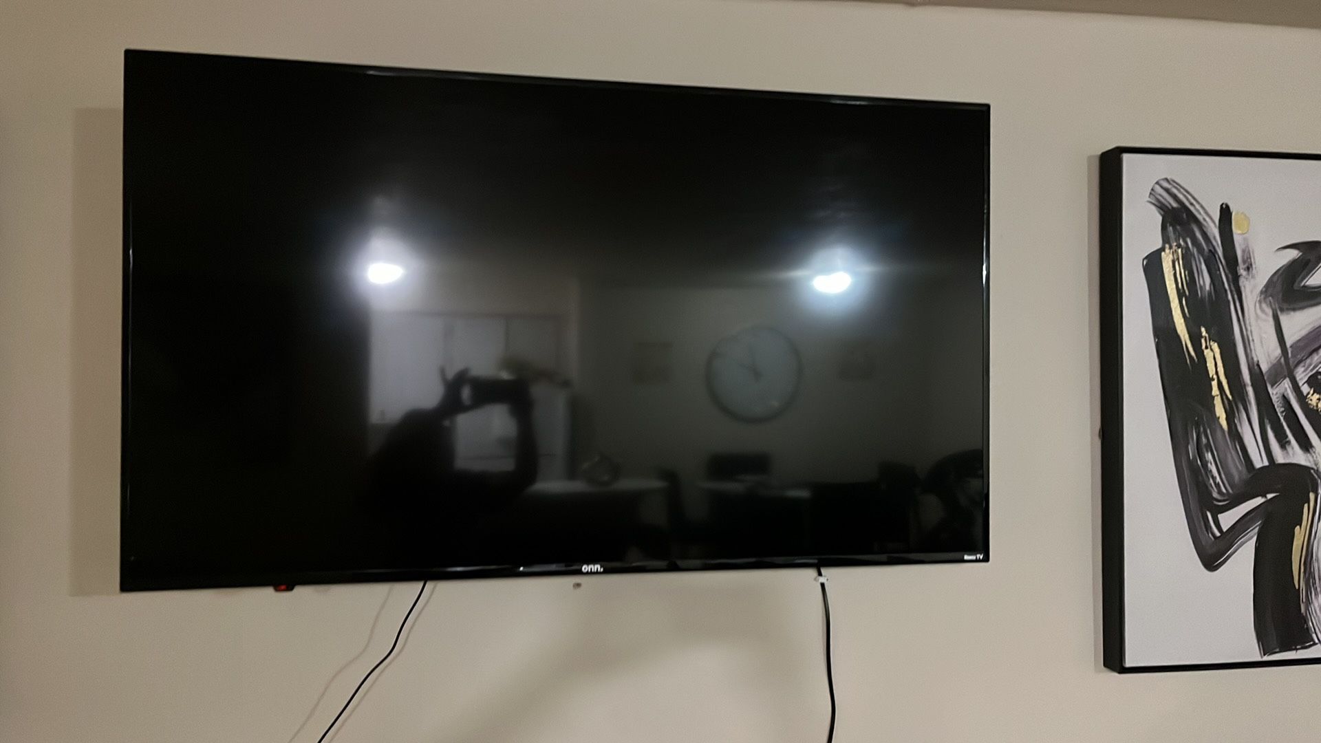 Smart Tv Both For 200.00 $