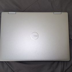 Dell Inspiron 14 (2-in-1, 14” 2K Touchscreen)