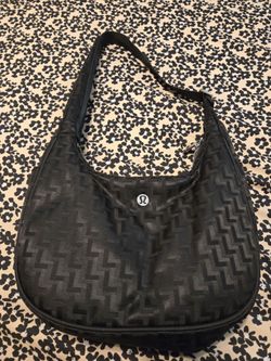 Lululemon purse