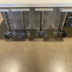 Set Of 4 Bar Stools