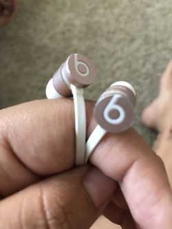 Rose Gold Beats