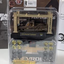 M2 Machines 750 Chase 1979 Chevrolet Scottsdale Square Body Model Kit