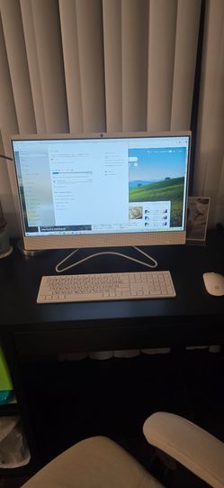 HP All-in-One 24-f0xx Desktop Computer