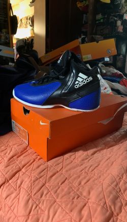 Adidas 5.5