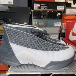 Brand new 2000 Jordan 15 Flint Size 9.5