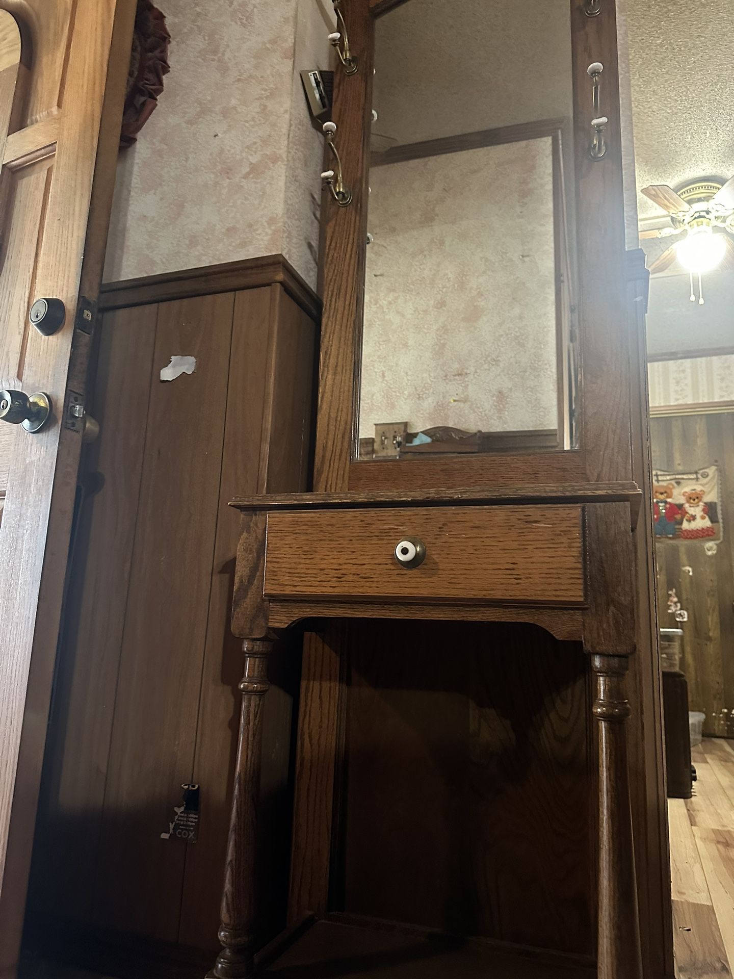 Oak Hall tree With Mirror And Drawer