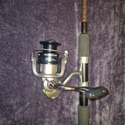 Shimano Nexave 4000HG Spinning Reel – NEW
Shakespeare Spinning Rod – USED