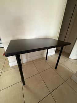 Black Desk / Table – Great Condition!