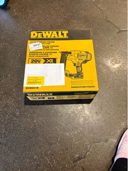 dewalt staple gun