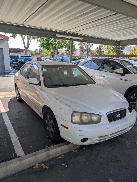 Hyundai Elantra 2002 Fixer upper