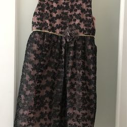 Girls size 8 Fancy Lace Dress Black/Pink