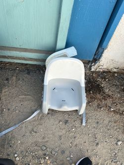 Baby feeding chairs