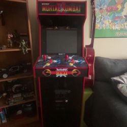 Mortal Kombat arcade1up machine