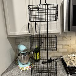 Hanging Metal Basket