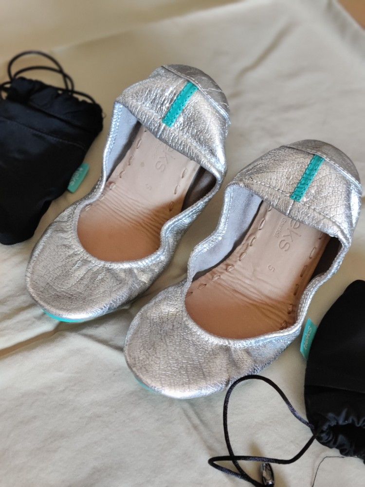 Silver Tieks Size 5