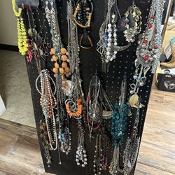 Jewelry Collection for Sale – Necklaces, Rings, Earrings & Bracelets 💍