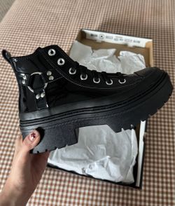 Converse High-Top Platform Boot Black Patent