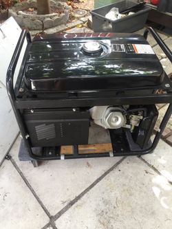 Titan power generator TG6500 120 and 240 ac volts