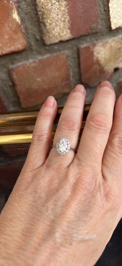 Olive Ave Ivy Engagement Ring