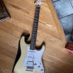 Squier Sonic Electric Guitar