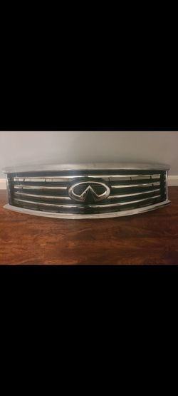 2015 Infiniti qx70 front grille