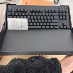 Logitech Pro Mechanic Keyboard