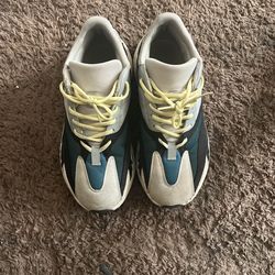 Yeezy 700 ‘Wave Rnner’