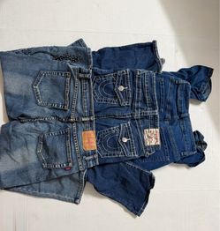 👖 3 Women’s denim  – Size 26 – $10 for All! 👖