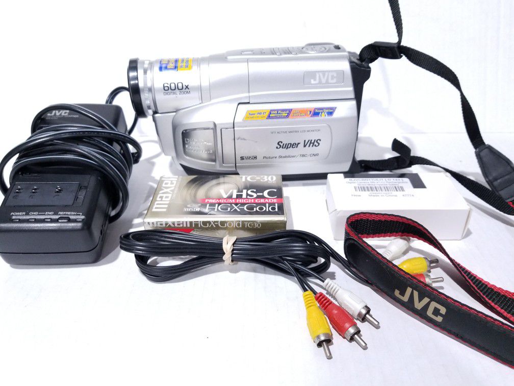 JVC Super VHS Compact Video Camera VHS-C Cassette Camcorder VHSC