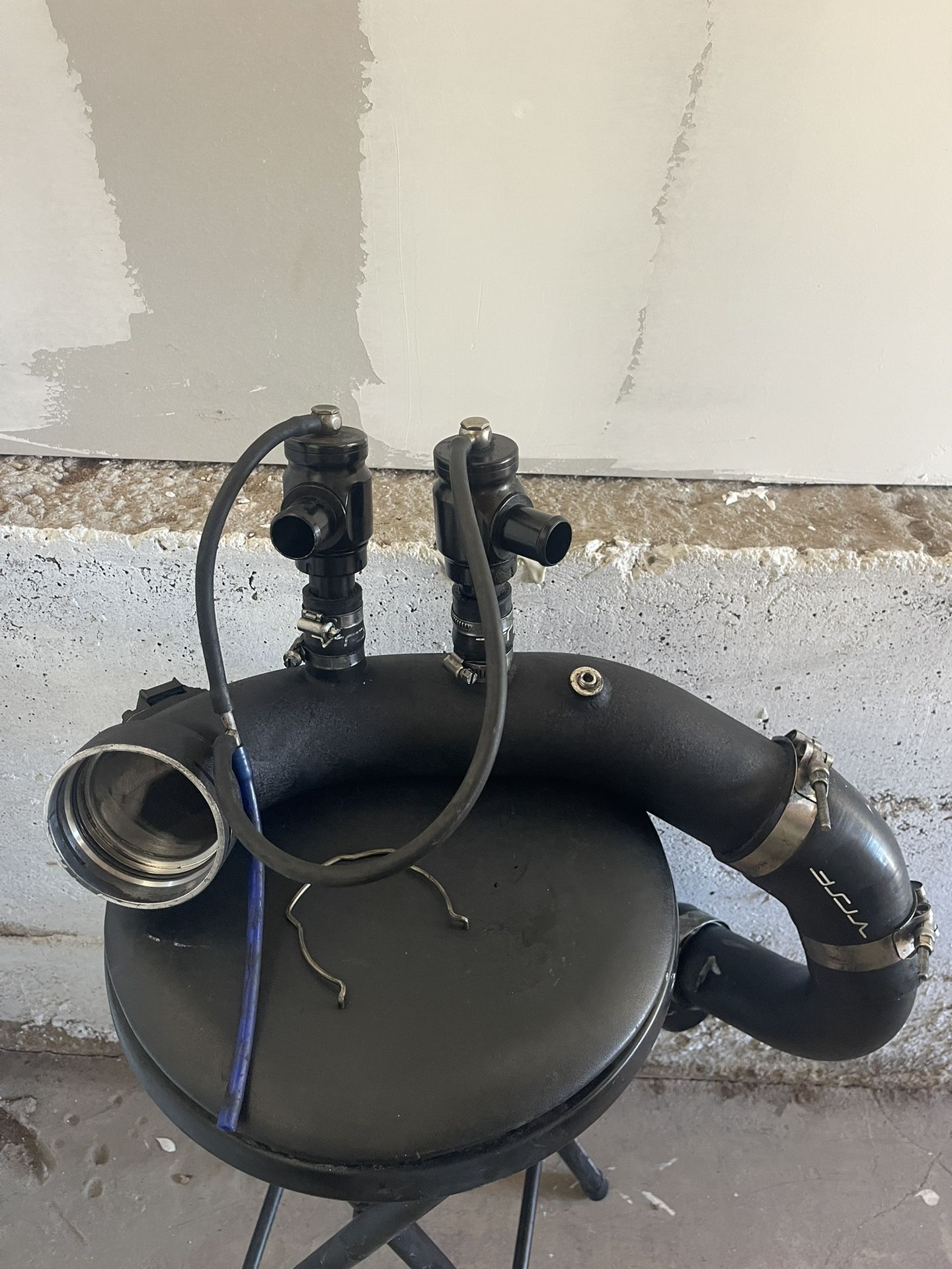 Vrsf Charge Pipe/Bov’s