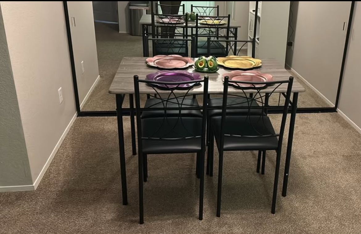 Dining Table With Chairs