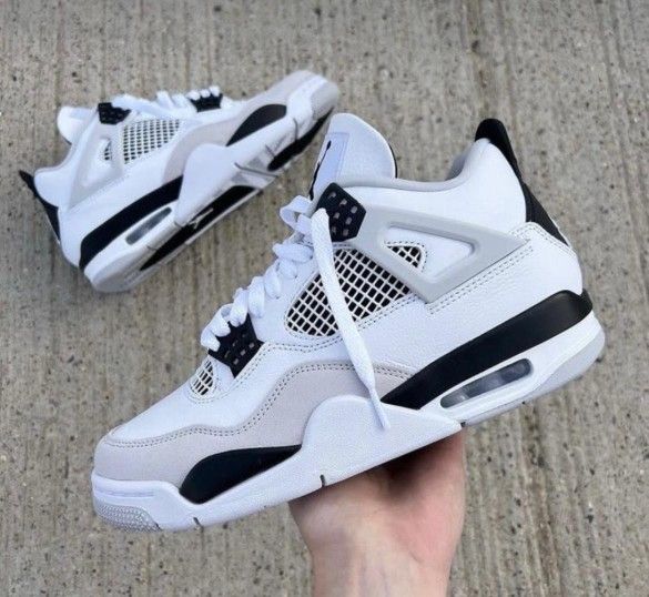Jordan Retro 4 Military