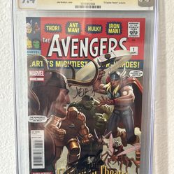 Avengers 1 Hollywood edition * Stan Lee & John Romita Jr Sigs 