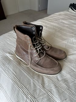 Size 14 Men’s Boots