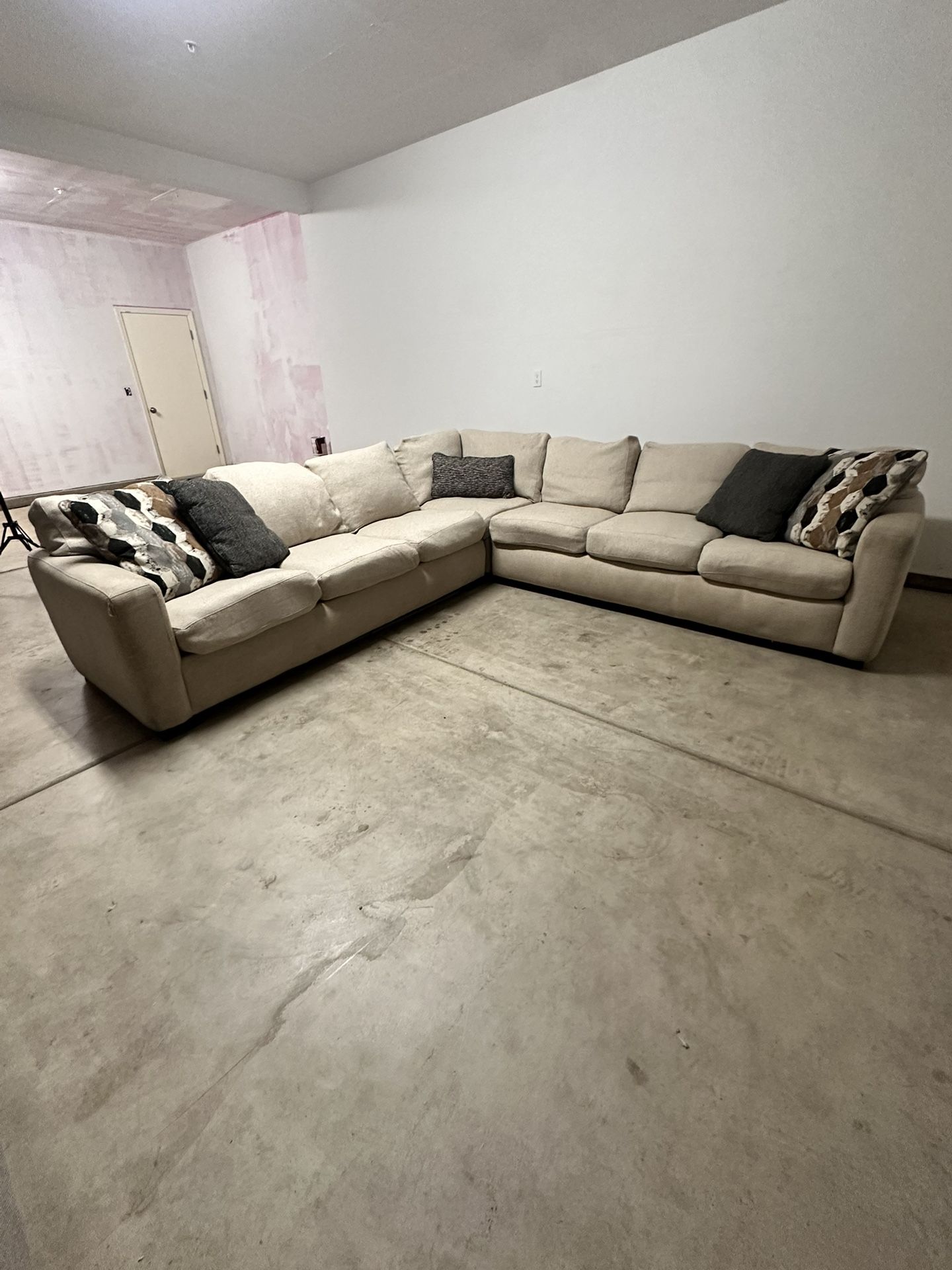 Can Deliver Feather Filled Sectional Couch