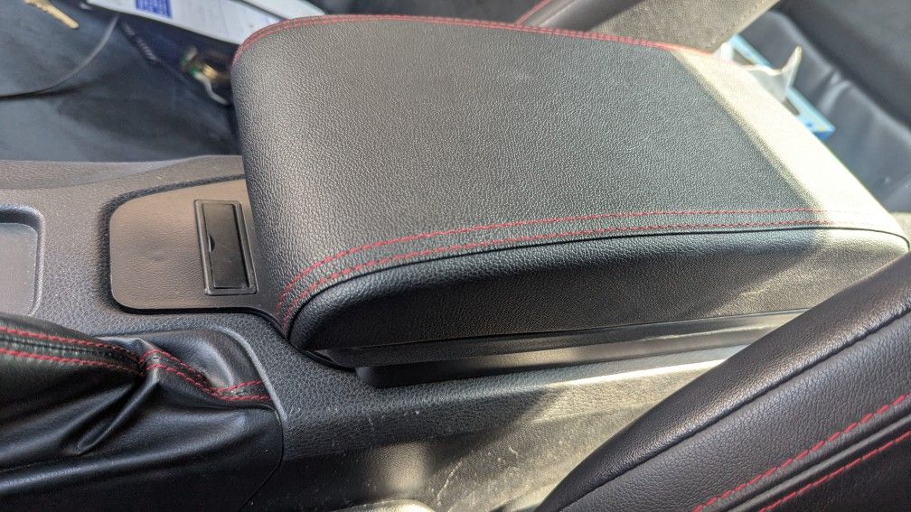 subaru brz center armrest storage
