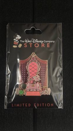 D23 Royal Chambers:King Candy LE 400