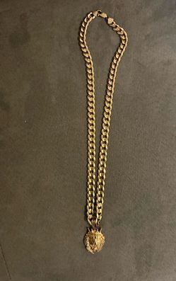 14k gold necklace.