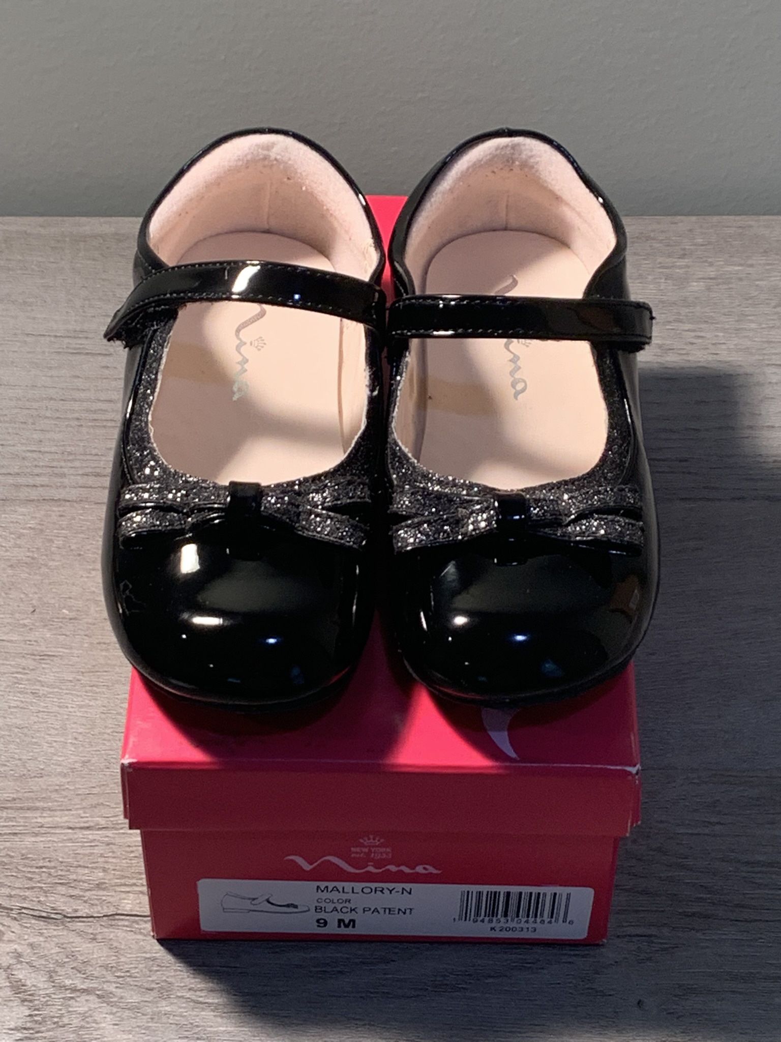 Nina -Mallory Flats
